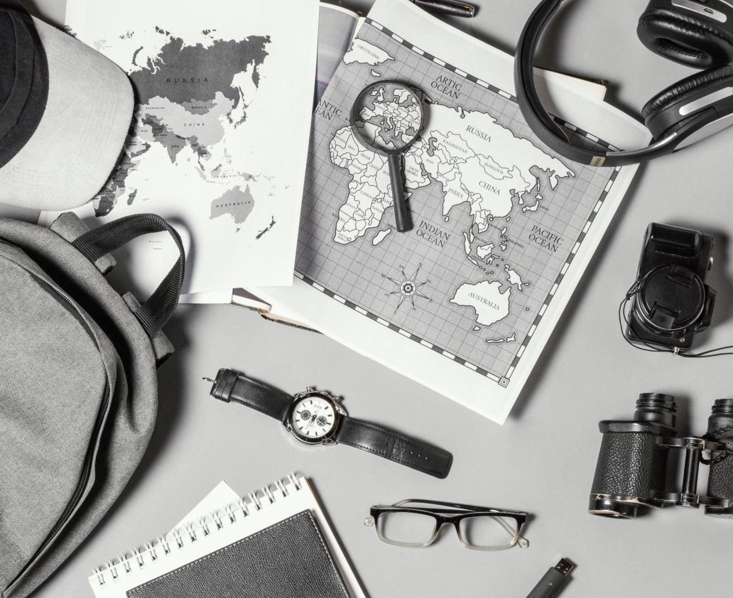 top-view-arrangement-different-traveling-elements (1)